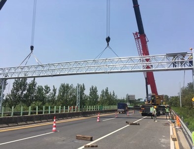 拉萨拉萨门架标牌施工现场